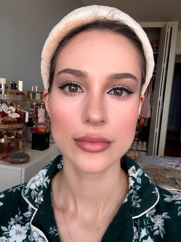 Customer carousel item 8.