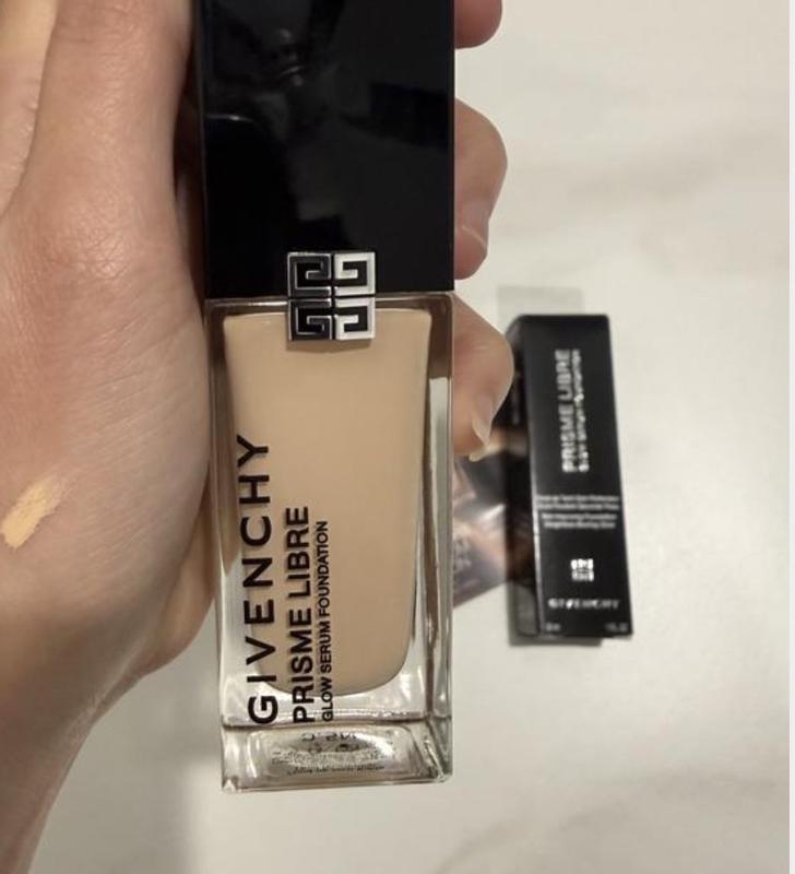 Customer carousel item 2.