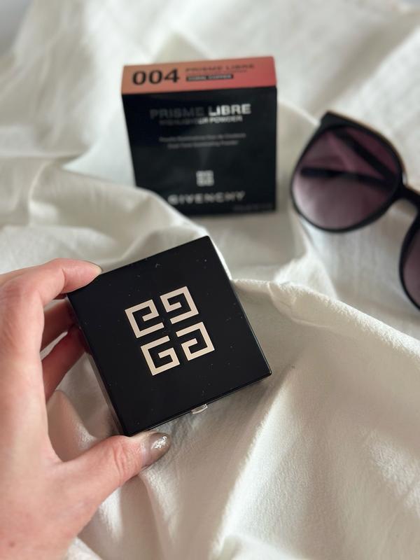 Customer carousel item 2.