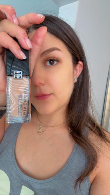 Customer carousel item 1.