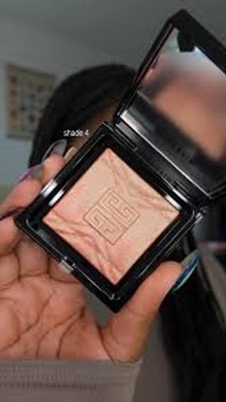 Review Thumbnail Image 0 384587970