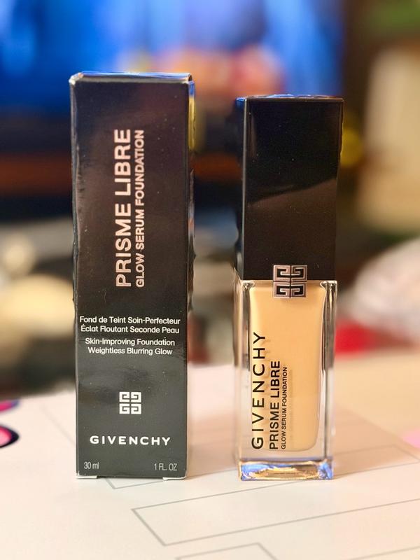 Customer carousel item 10.