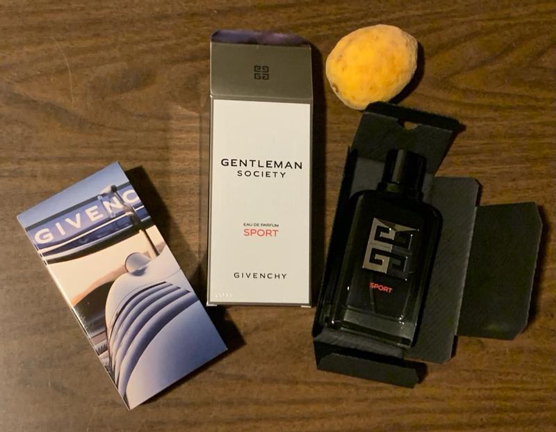 Review Thumbnail Image 0 383640388