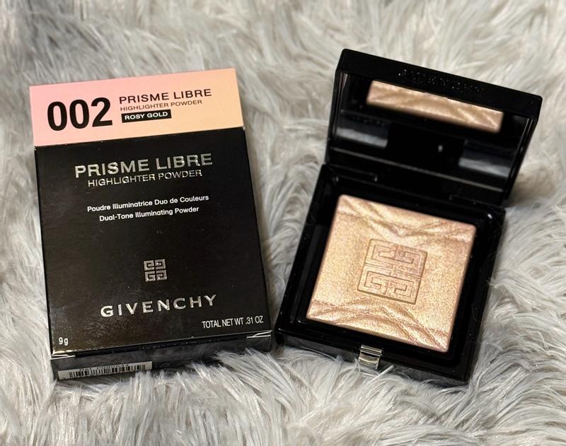 Customer carousel item 4.