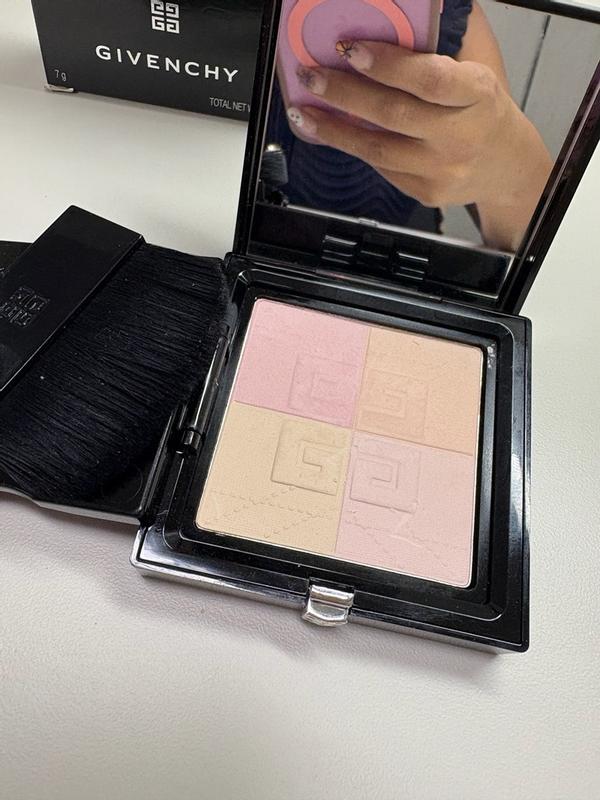 Customer photo for "Flawless skin"