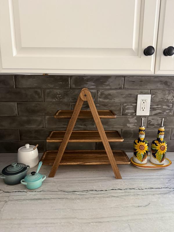 Customer photo for "Versatile serving tray"