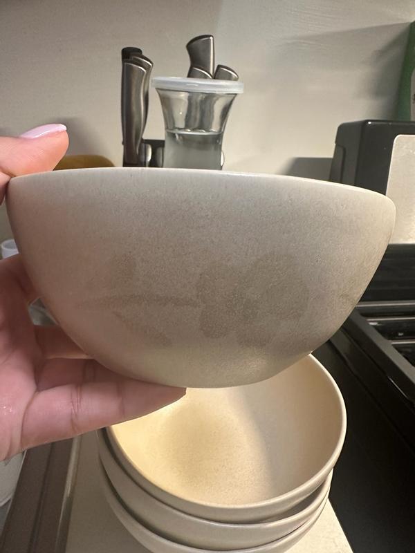 Customer photo for "Beautiful cereal bowl plates 😍😍😍😍"