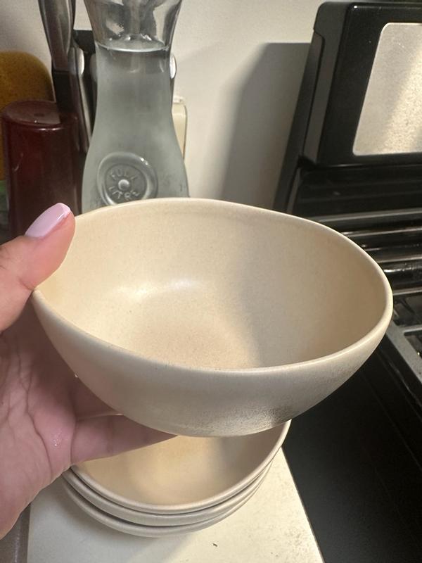 Customer photo for "Beautiful cereal bowl plates 😍😍😍😍"