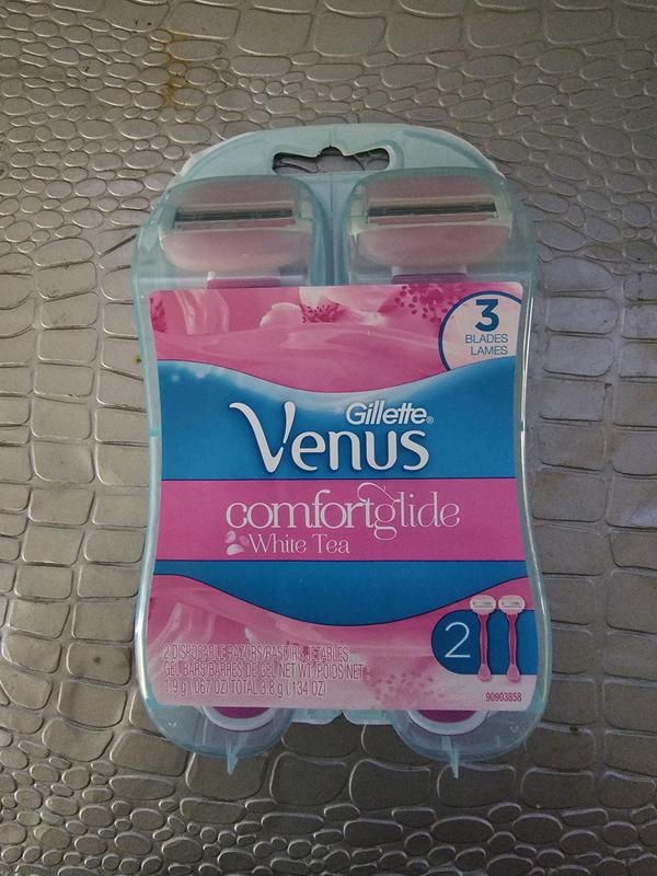 Gillette Venus ComfortGlide Women's Disposable Razor White Tea