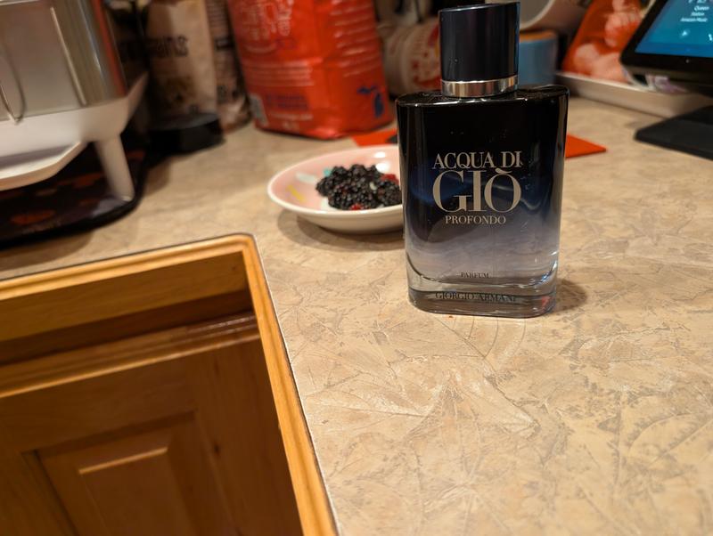 Acqua di Giò Profondo — Fresh Cologne For Men — Armani Beauty