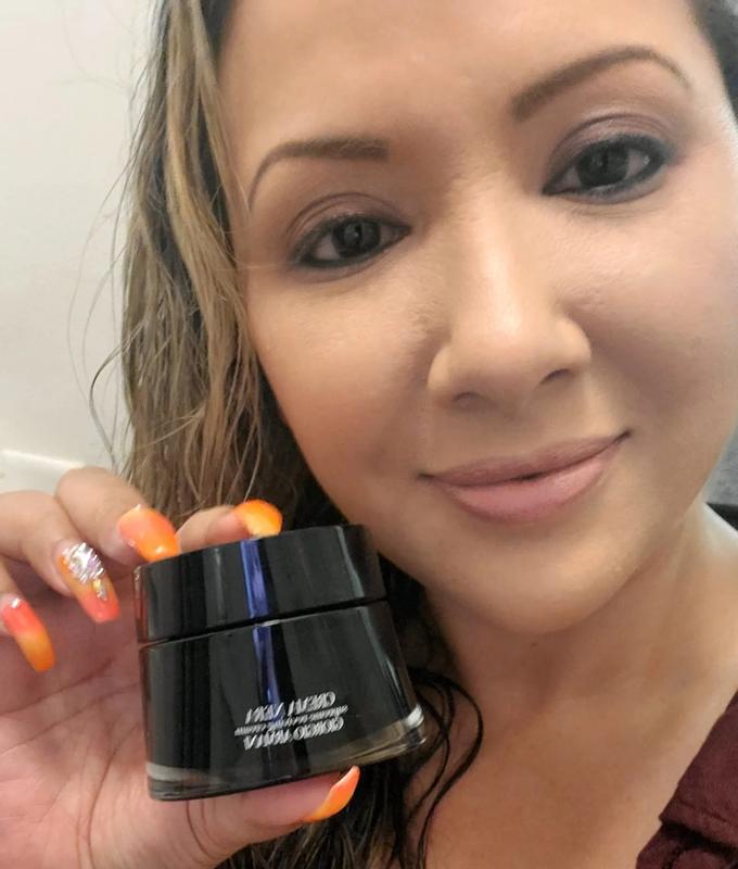 Crema Nera Supreme Reviving Light Cream | Armani Beauty