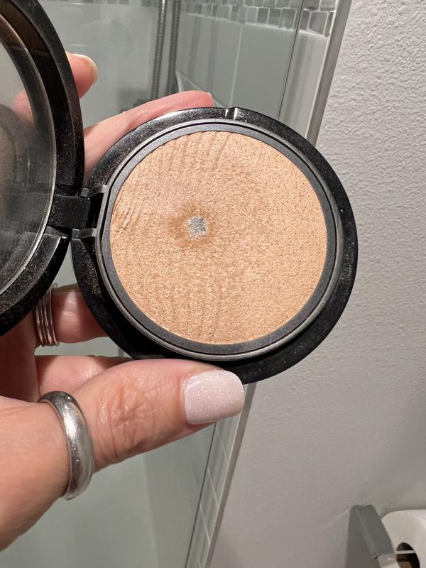 Armani Beauty Luminous Silk Glow Pressed Setting Powder Macy s