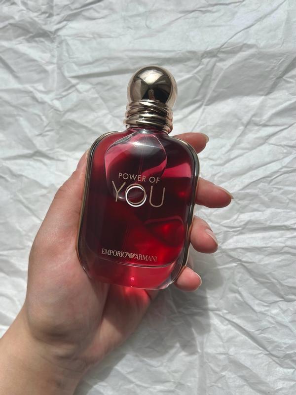 Customer carousel item 9.