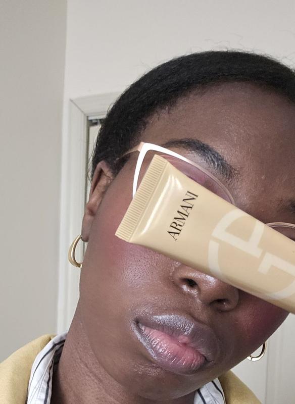 Customer carousel item 11.