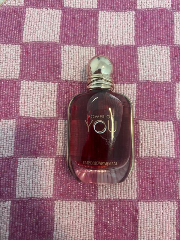Customer carousel item 12.