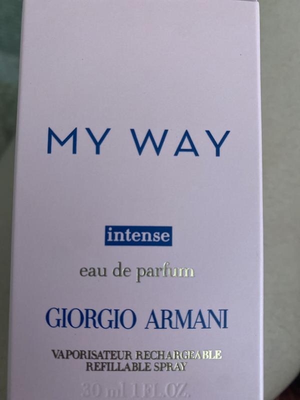 Customer photo for "Armani Intense Parfum"