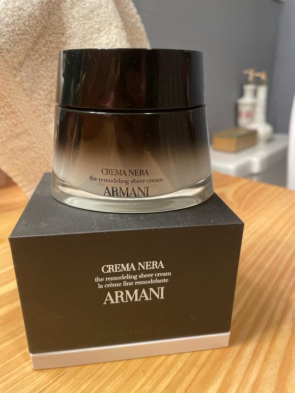 Crema Nera The Remodeling Sheer Cream Refillable – Armani Beauty