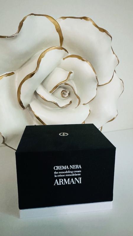 Crema Nera The Remodeling Sheer Cream Refillable – Armani Beauty