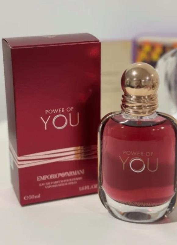 Customer carousel item 12.