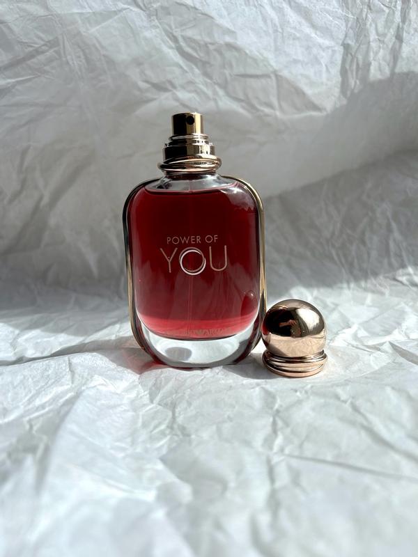 Customer carousel item 8.