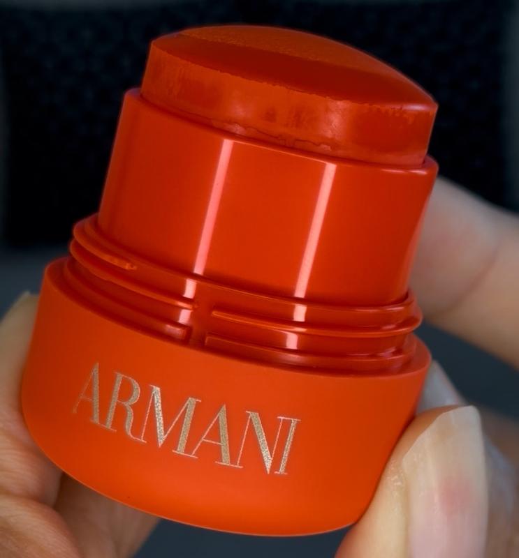 Customer photo for "Good blush"