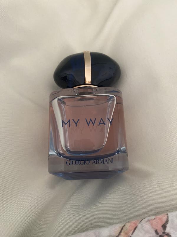 Customer photo for "Armani Intense Parfum"