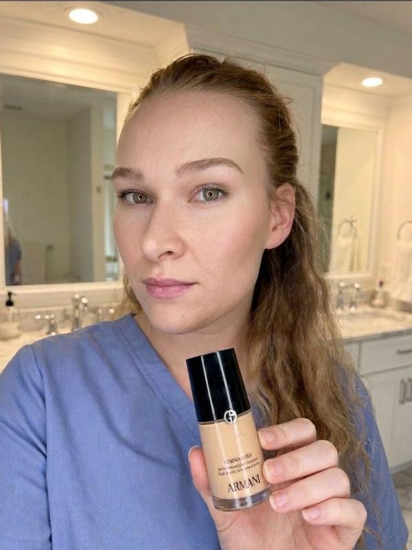 Customer carousel item 4.