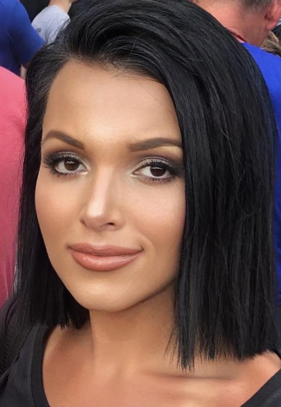 Perfect glow- no matter the lighting.