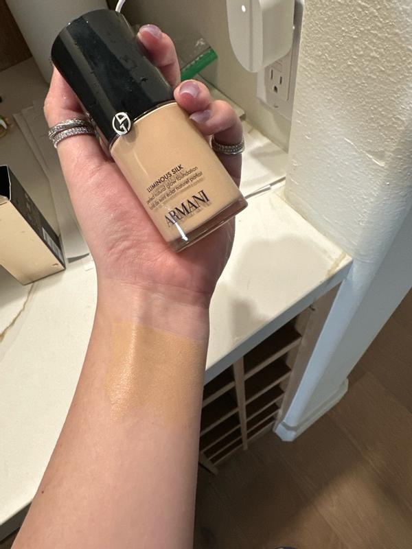 Customer carousel item 3.