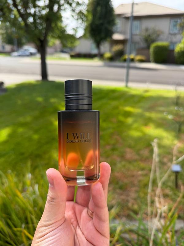 Customer photo for "A Unique scent I really love"