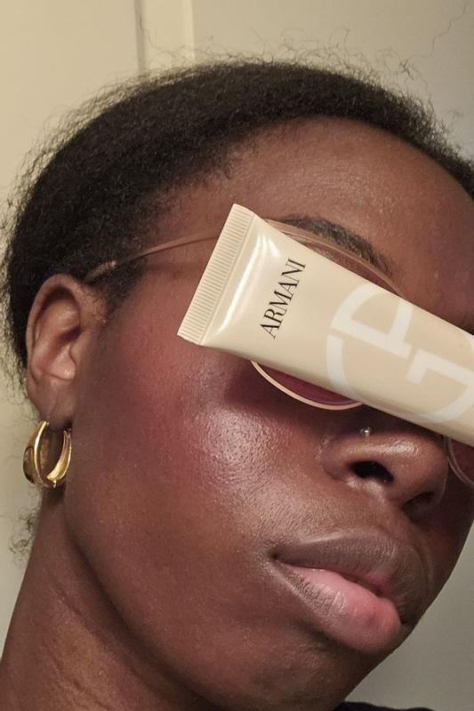 Customer carousel item 10.