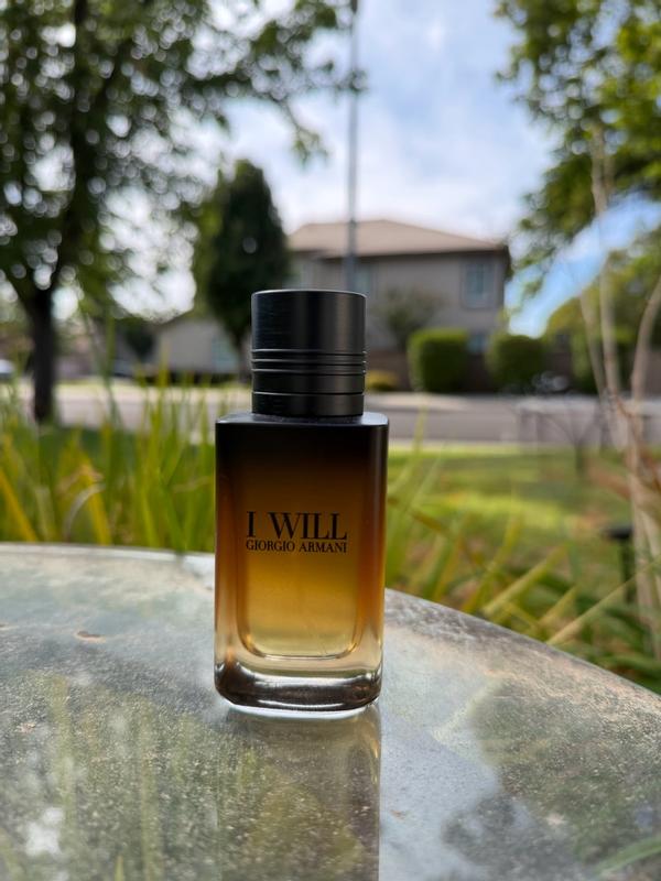 Customer photo for "A Unique scent I really love"