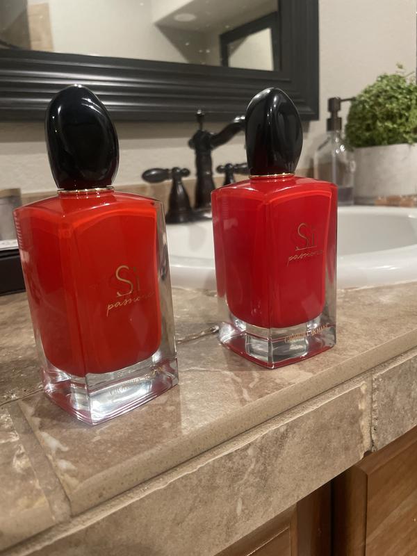 Old and New scent have the exact same bottle