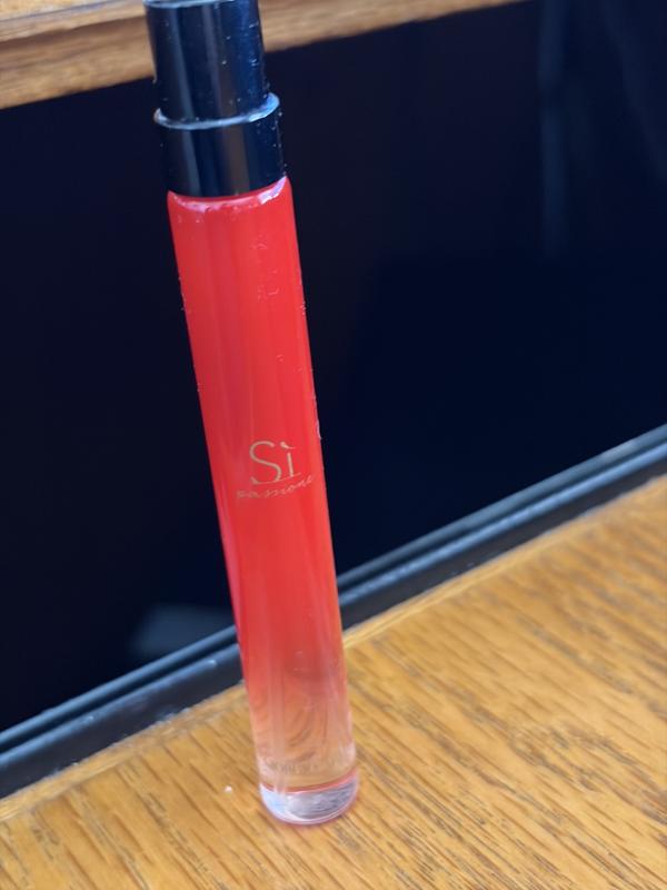 Armani Si