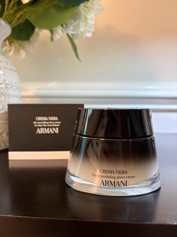 Crema Nera The Remodeling Sheer Cream Refillable – Armani Beauty