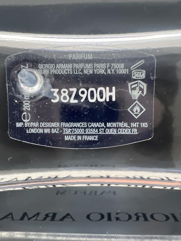 Customer photo for "Something horribly wrong with this bottle’s conten"