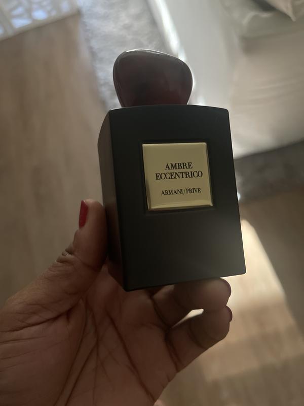 Ambre eccentrico outlet armani prive