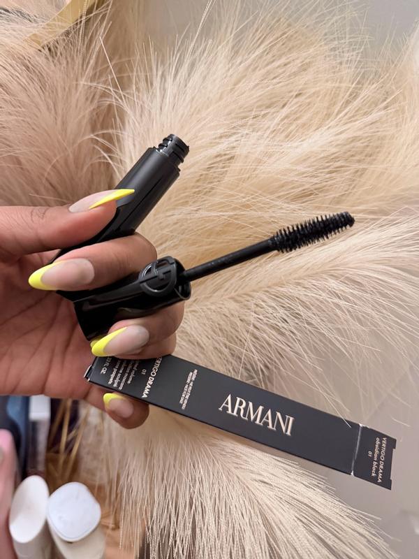 Customer photo for "Great For a Dramati Look"