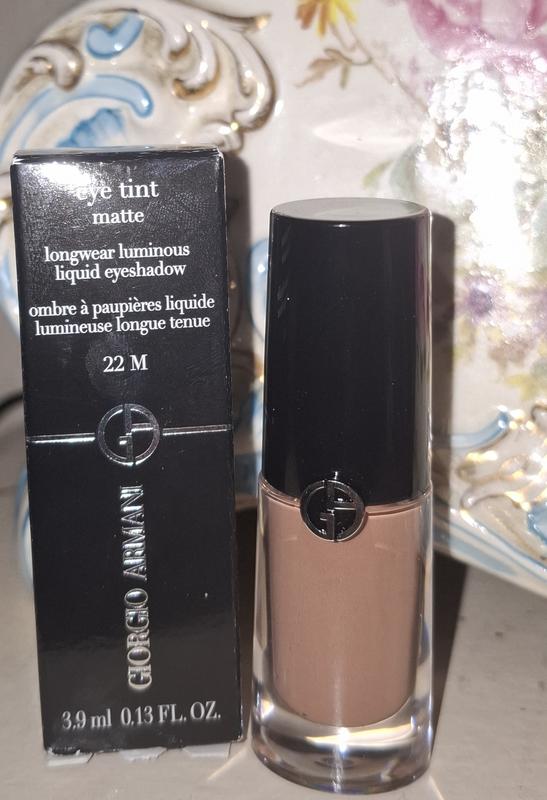 Customer photo for "Beautiful Eyeshadow"
