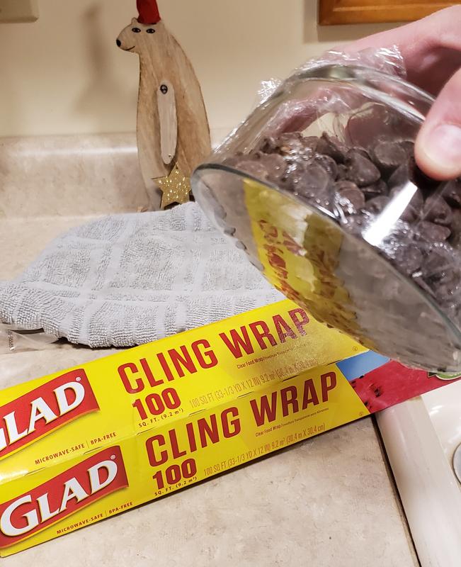 Glad ClingWrap Plastic Wrap, 200 Square Foot Roll, Clear