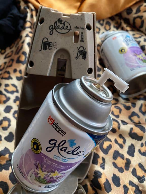 Glade automatic 2025 spray nozzle broken