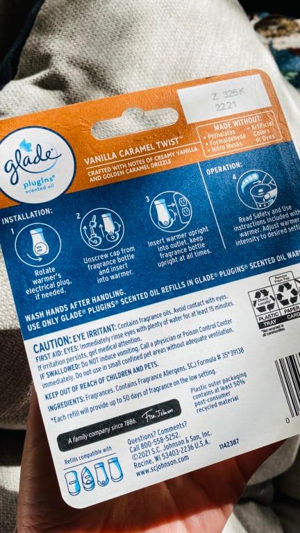 Glade PlugIns Vanilla Caramel Twist Scented Oil Refills - Shop Air