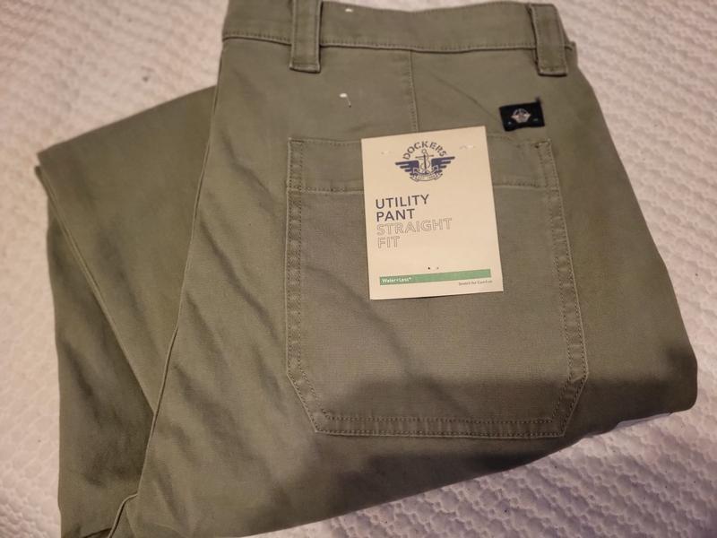 Dockers Men's Straight Fit Utility Pants 