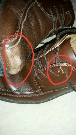 Easily scuffed and threads unraveling in 1 week.