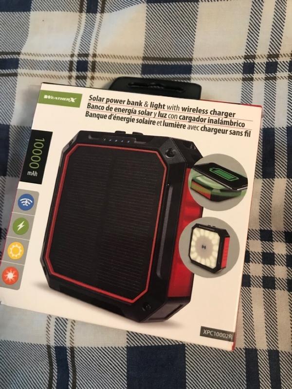 WeatherX Solar Power Bank & Light with Wireless Charger (XPC10002R)