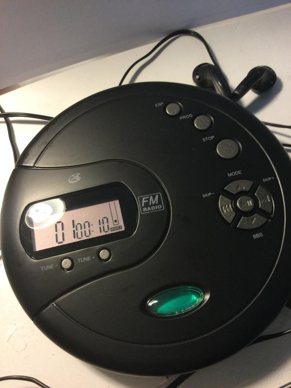 GPX Portable CD Player With FM Radio And 60Second Anti, 44 OFF