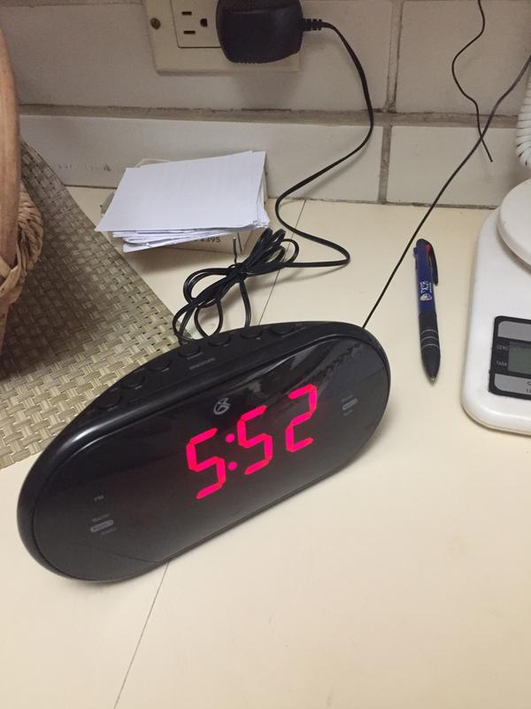 Dual Alarm Clock Radio - C253B