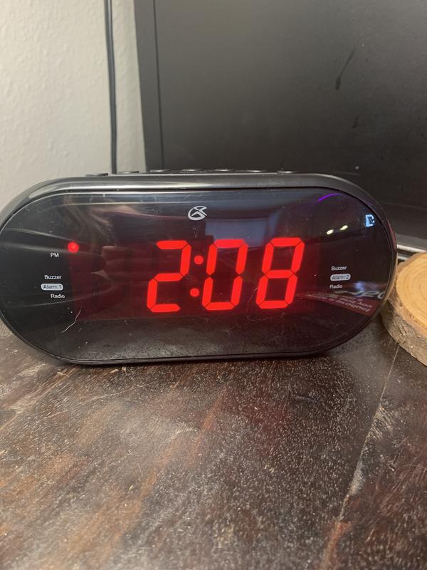 Digital AM/FM Dual Alarm Clock Radio - C353B