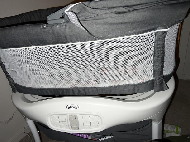 Graco sense2snooze bassinet with best sale cry detection