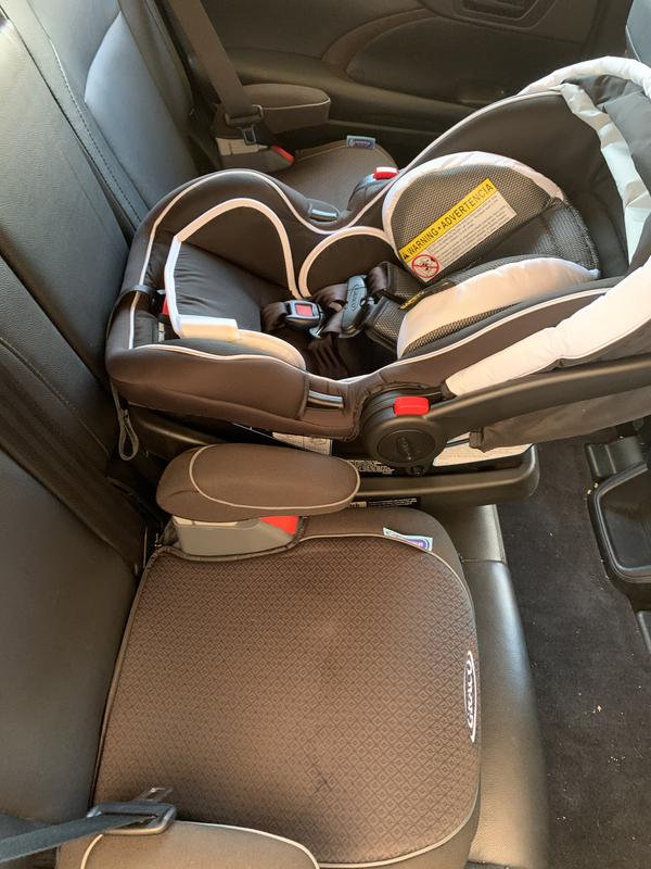 Graco SnugRide® SnugFit 35 DLX Infant 